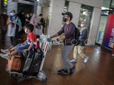 PUNCAK ARUS BALIK DI BANDARA SOEKARNO HATTA | ANTARA Foto