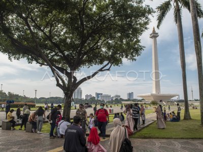 MONAS KEMBALI DIBUKA UNTUK UMUM | ANTARA Foto