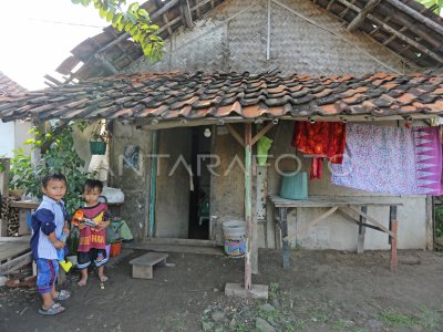 TARGET PENURUNAN KEMISKINAN EKSTREM | ANTARA Foto