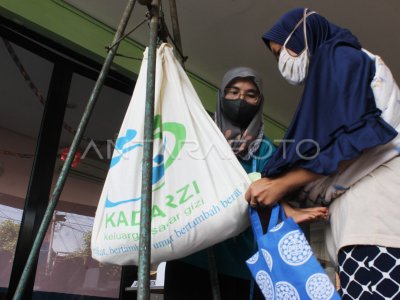 TARGET PENURUNAN ANGKA STUNTING DI INDONESIA | ANTARA Foto