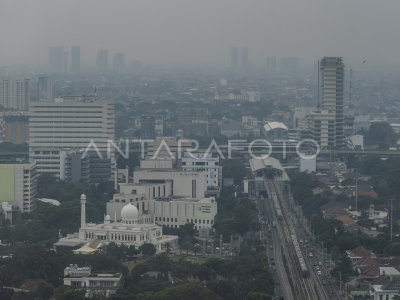 KUALITAS UDARA JAKARTA TIDAK SEHAT | ANTARA Foto