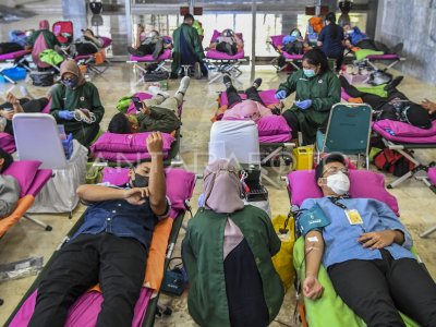 Donor Darah Hut Korpri Antara Foto