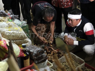 HARGA BAHAN PANGAN JELANG NATAL DAN TAHUN BARU DI BALI | ANTARA Foto