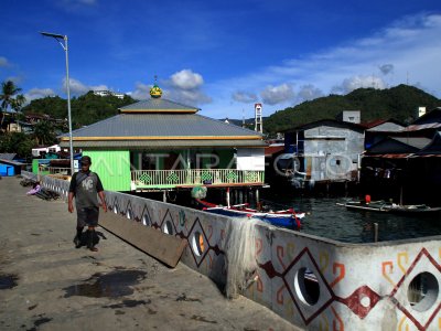 KAMPUNG HAMADI JAYAPURA BUTUH PEMBENAHAN | ANTARA Foto