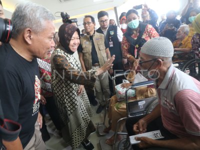 Kunjungan Kerja Mensos Di Kediri Antara Foto