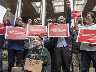 UNJIUK RASA KOALISI MASYARAKAT SIPIL ANTI KORUPSI | ANTARA Foto