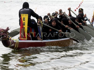 Lomba Dayung Perahu Majapahit | ANTARA Foto