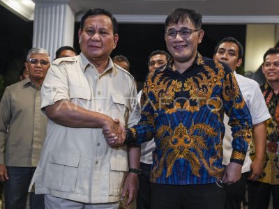 Budiman Sudjatmiko Kunjungi Kediaman Prabowo Subianto | ANTARA Foto