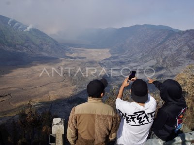 Kebakaran Hutan Dan Lahan Di Gunung Bromo | ANTARA Foto