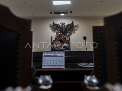 MKMK Gelar Sidang Dugaan Pelanggaran Etik Hakim Konstitusi | ANTARA Foto