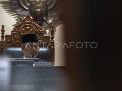 MKMK Gelar Sidang Dugaan Pelanggaran Etik Hakim Konstitusi | ANTARA Foto