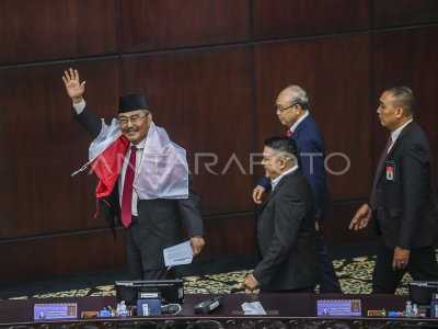 MKMK Berhentikan Anwar Usman Sebagai Ketua MK | ANTARA Foto