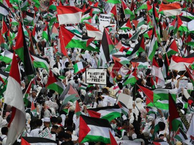 Aksi Bela Palestina Di Surabaya | ANTARA Foto