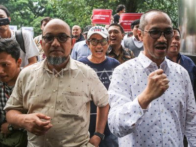 Aksi Koalisi Masyarakat Sipil Anti Korupsi | ANTARA Foto