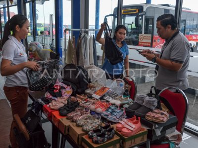 Bazar UMKM di Terminal Mengwi Bali | ANTARA Foto