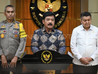 Situasi Pengamanan Jelang Paskah Dan Idul Fitri Antara Foto