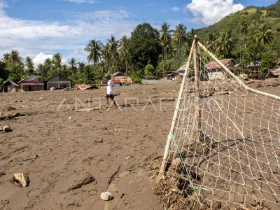 Banjir Bandang Terjang Dua Desa Di Sigi | ANTARA Foto