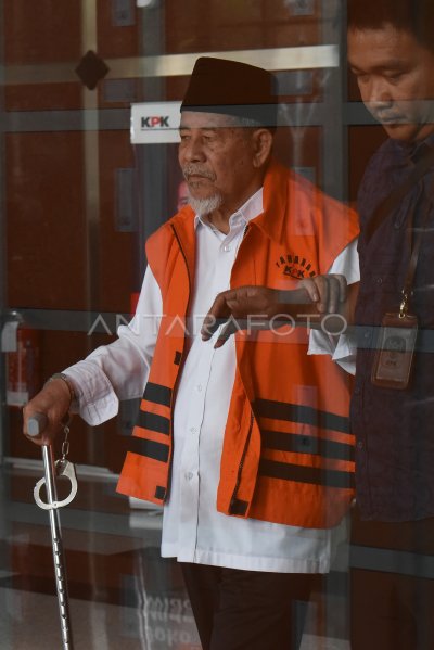 Pemeriksaan Tersangka Penyuap Gubernur Maluku Utara | ANTARA Foto