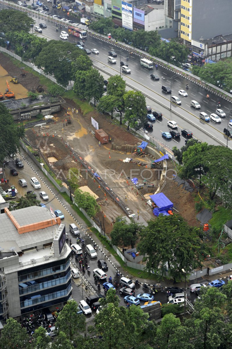 PROYEK MRT JAKARTA ANTARA Foto