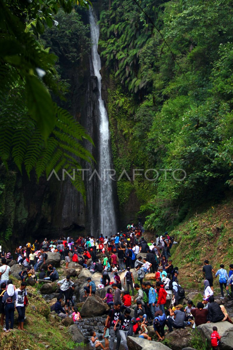 Air Terjun Ciismun Antara Foto