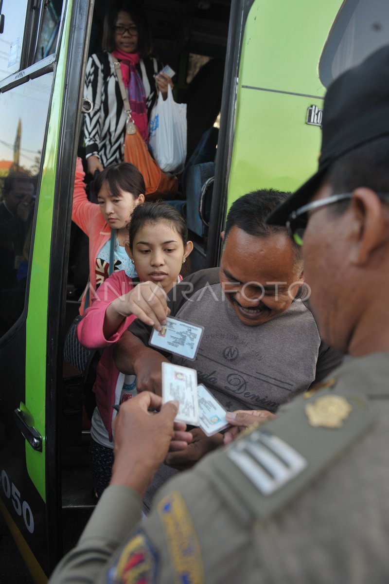 INSPEKSI ARUS BALIK | ANTARA Foto