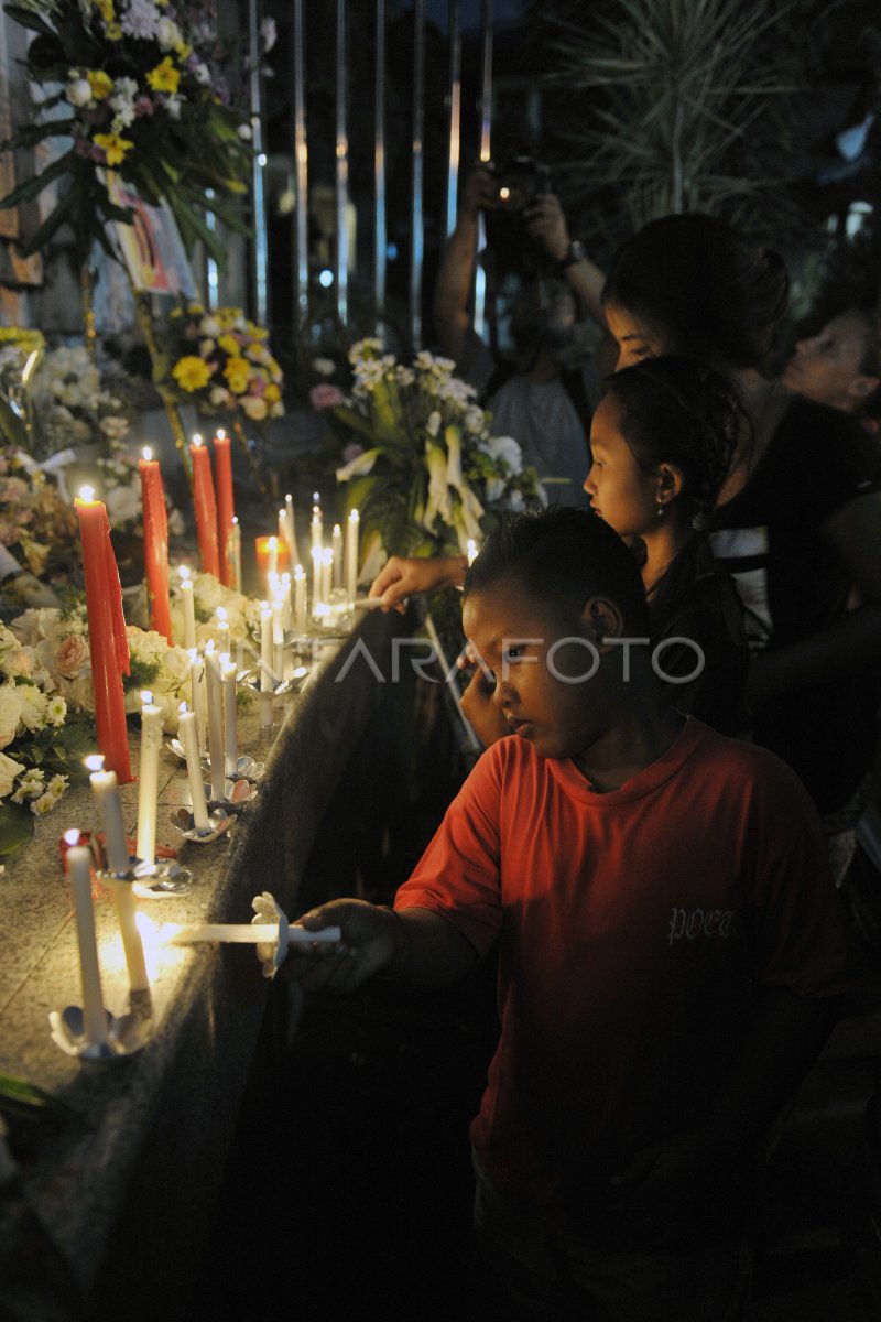 DOA PERINGATAN BOM BALI | ANTARA Foto