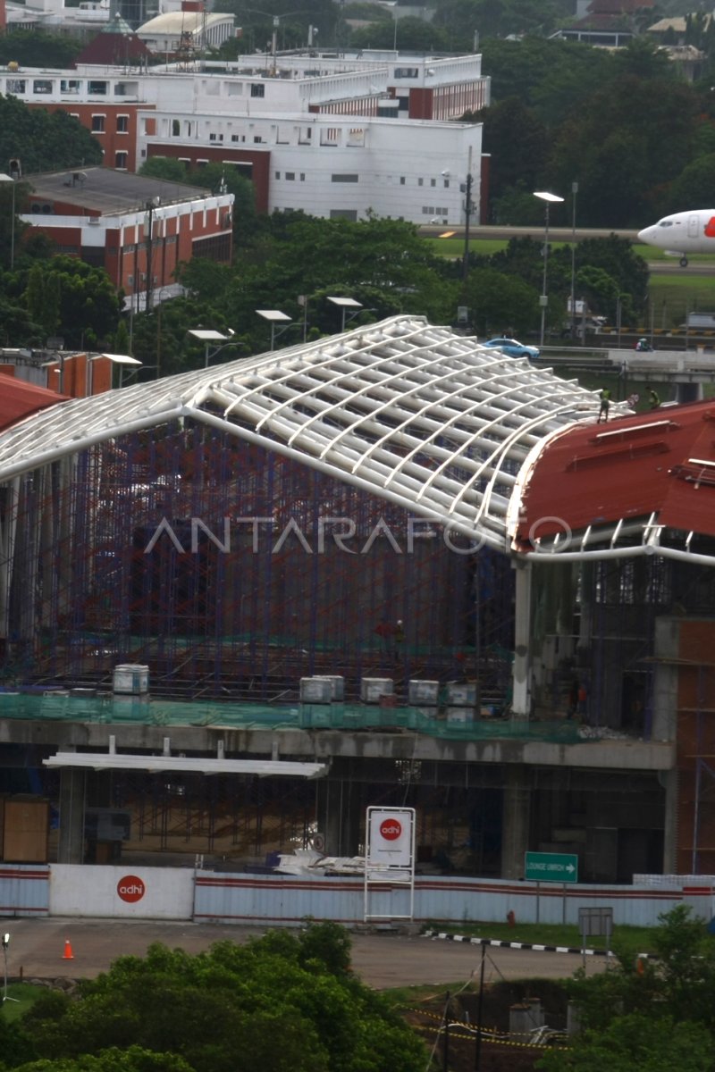 Progres Pembangunan Kereta Bandara Soetta Antara Foto