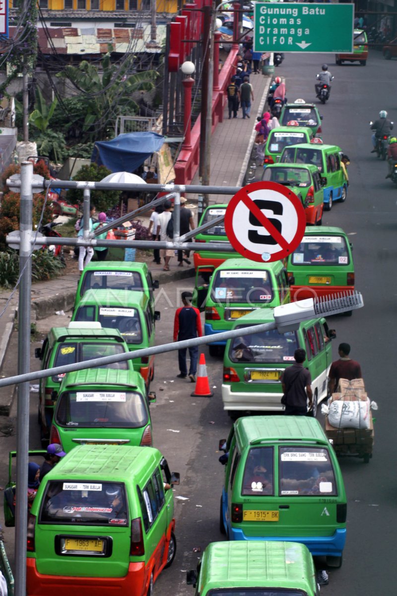 

<p><strong>Razia Angkot di Bogor: Puluhan Kendaraan Ditindak Akibat Pelanggaran Administrasi</strong></p>
<p>” title=”</p>
<p><strong>Razia Angkot di Bogor: Puluhan Kendaraan Ditindak Akibat Pelanggaran Administrasi</strong></p>
<p>“></p>
				            					        </div>
				        		    </div>
		    		    <div class=