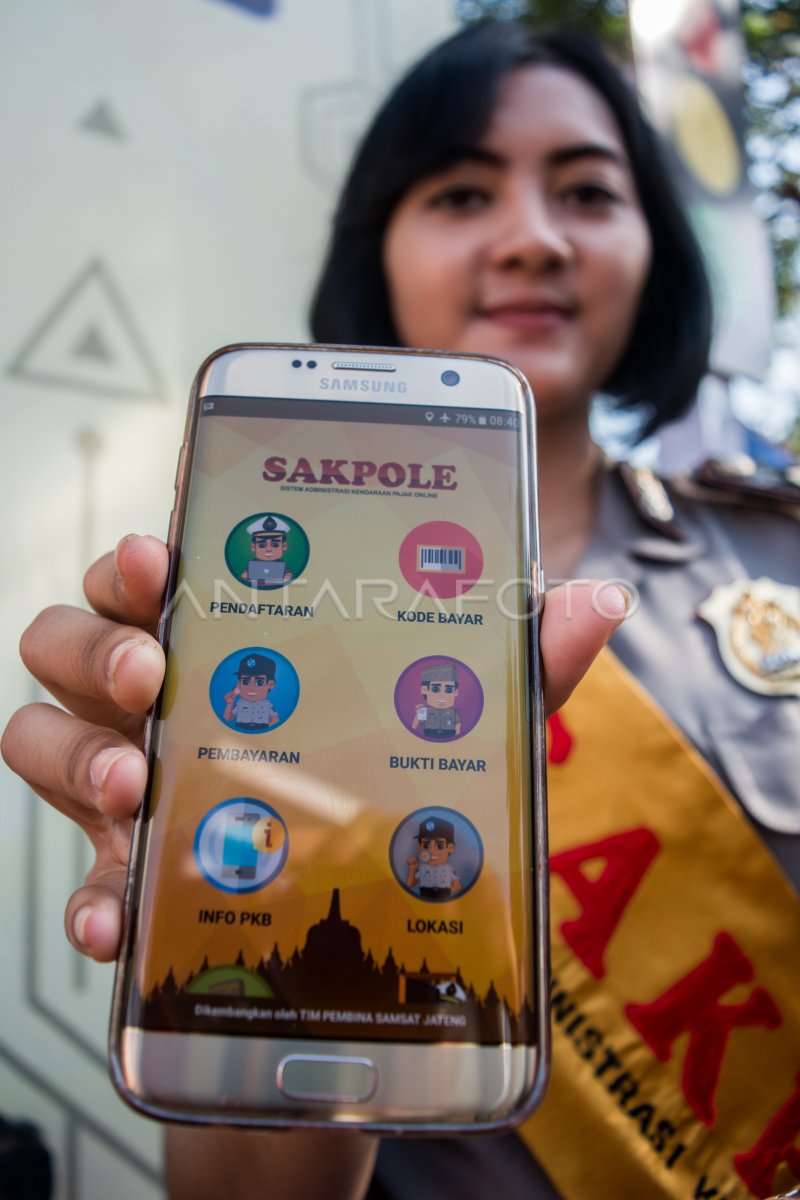 APLIKASI E SAMSAT SAKPOLE ANTARA Foto APLIKASI E SAMSAT SAKPOLE ANTARA Foto