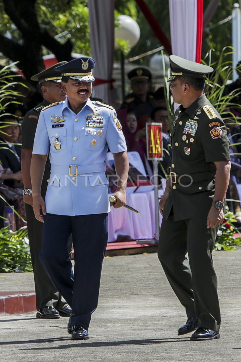 SERAH TERIMA JABATAN PANGLIMA TNI | ANTARA Foto