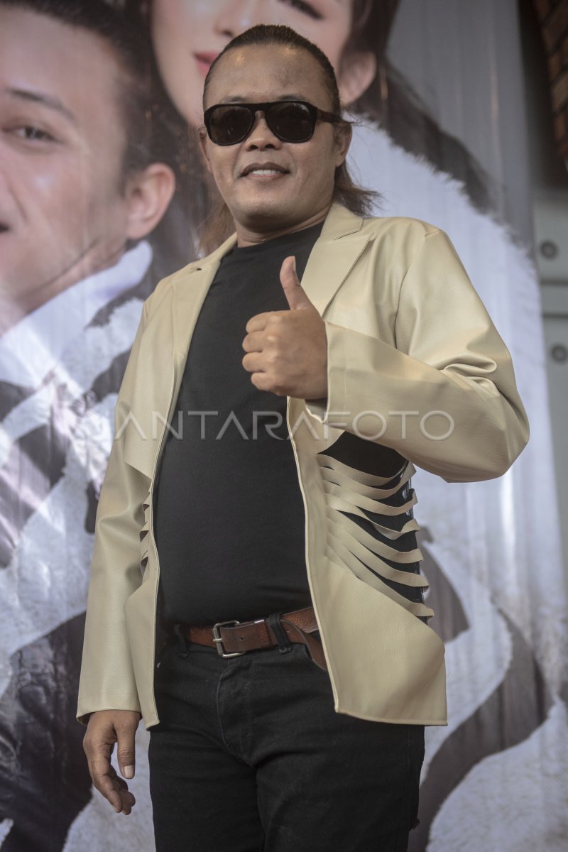 Peluncuran lagu Sule dan Ucie Sucita