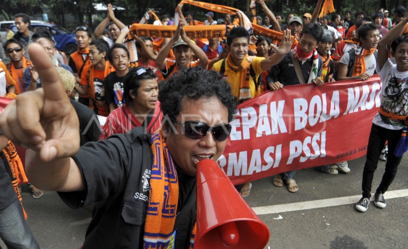 Revolusi Pssi Antara Foto