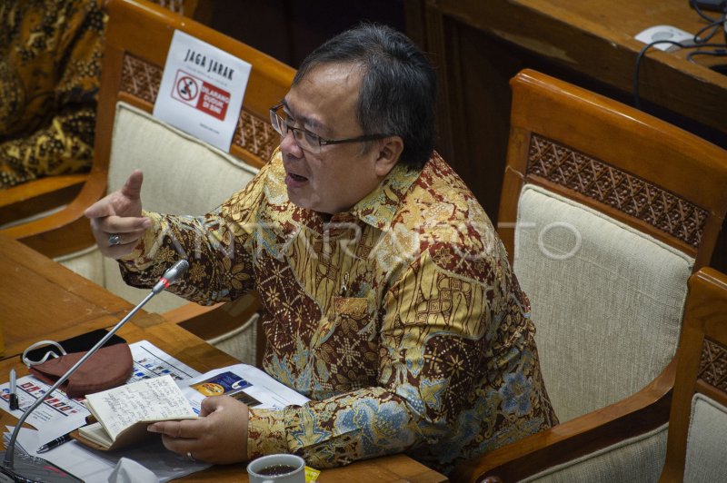 PERKEMBANGAN VAKSIN MERAH PUTIH | ANTARA Foto