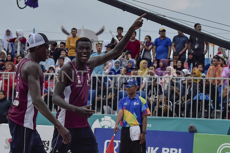 PEREBUTAN MEDALI EMAS VOLI PANTAI PUTRA INDONESIA VS QATAR | ANTARA Foto