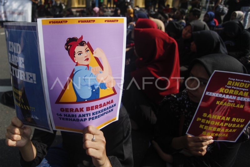 Aksi Tolak Kekerasan Terhadap Perempuan Antara Foto