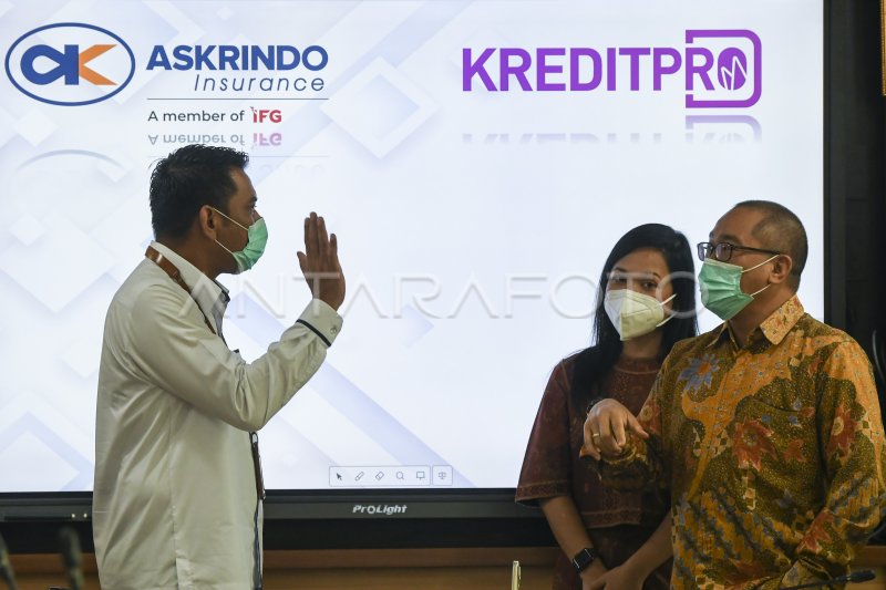 KERJASAMA ASKRINDO DENGAN KREDITPRO ANTARA Foto KERJASAMA ASKRINDO DENGAN KREDITPRO ANTARA Foto
