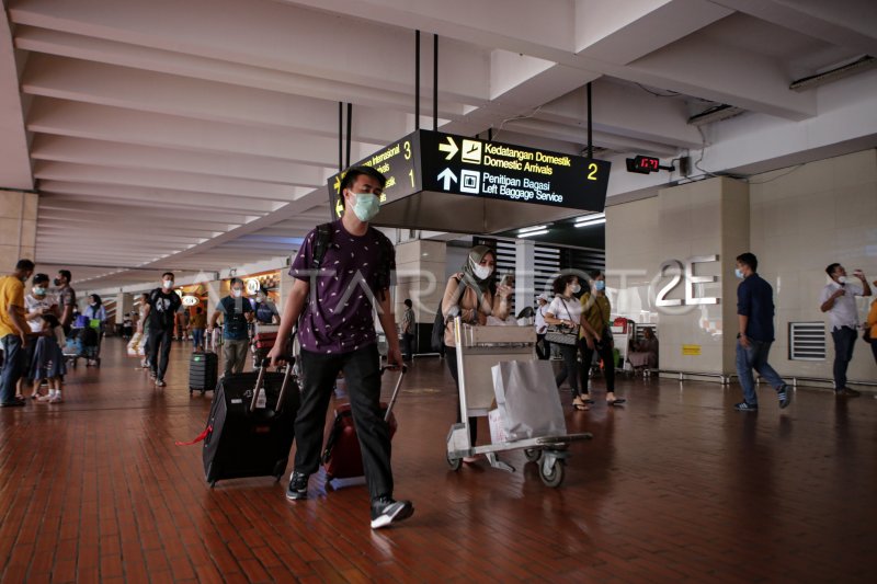 Puncak Arus Balik Di Bandara Soetta Antara Foto 4935