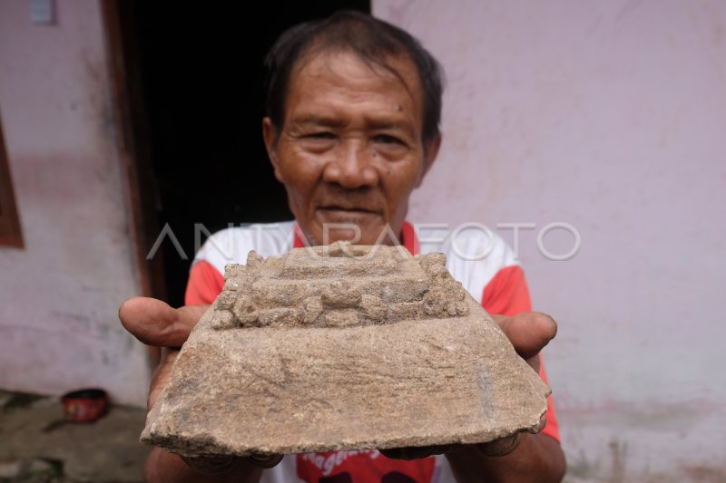 Penemuan Benda Bersejarah Di Magelang Antara Foto