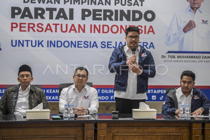 Pelantikan Pengurus Baru Partai Perindo Antara Foto