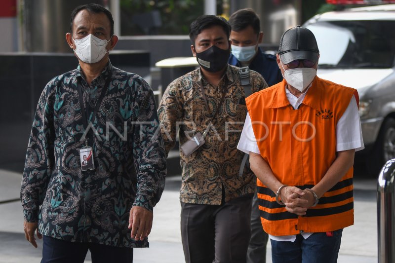 Pemeriksaan Tersangka Korupsi Jalan Lingkar Bengkalis | ANTARA Foto