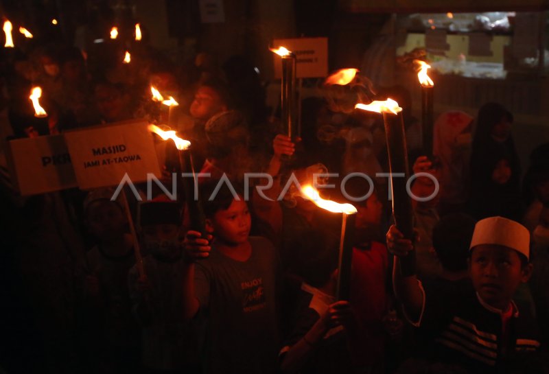 PAWAI OBOR SAMBUT RAMADHAN | ANTARA Foto