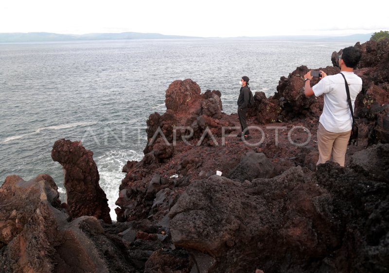 Objek Wisata Geopark Batu Angus Di Ternate Antara Foto