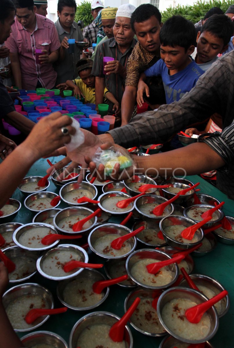 Buka Puasa Bersama | ANTARA Foto