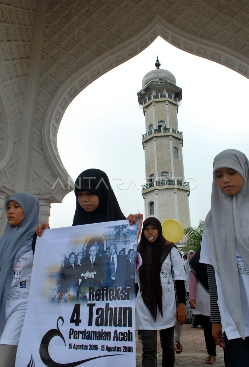 Empat Tahun Perdamaian Ri Gam Antara Foto