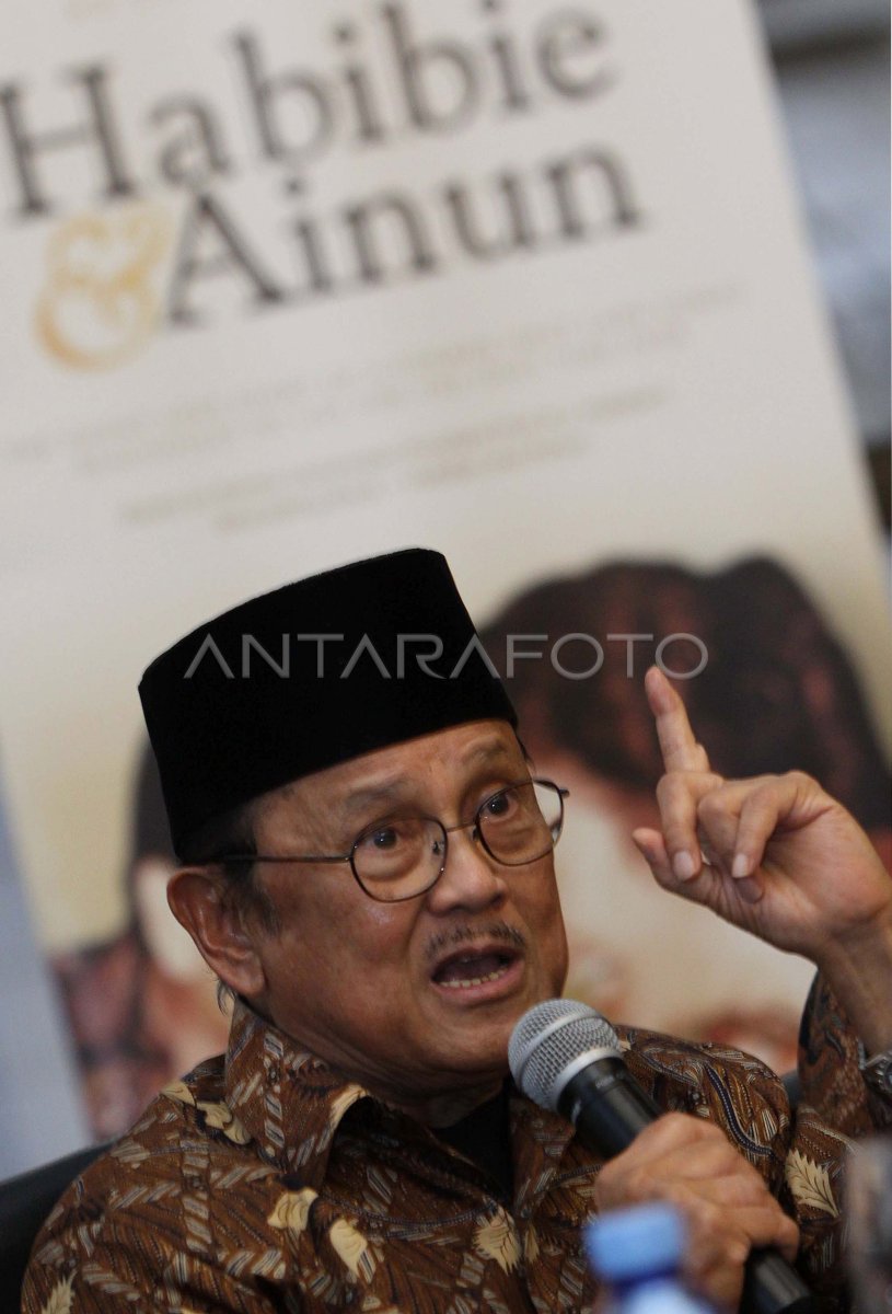 FILM HABIBIE AINUN ANTARA Foto