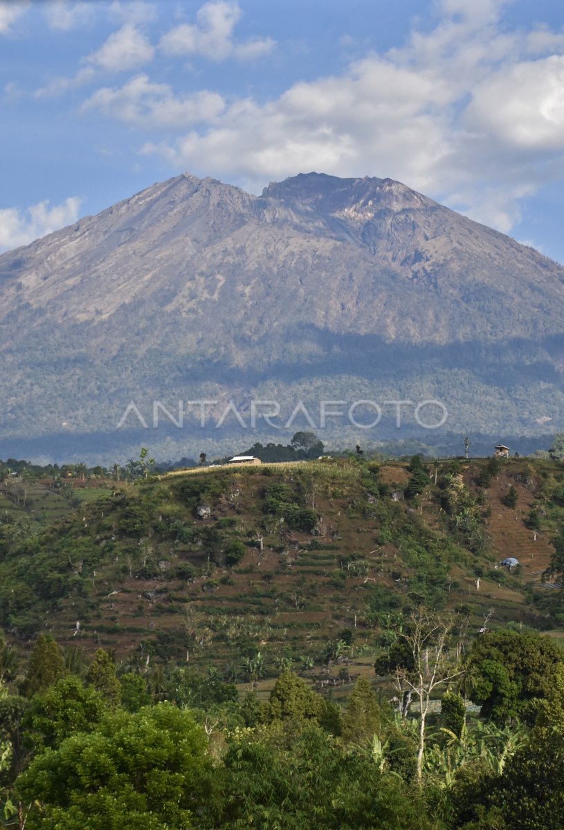 Kondisi Pendakian Gunung Rinjani Pascagempa Antara Foto