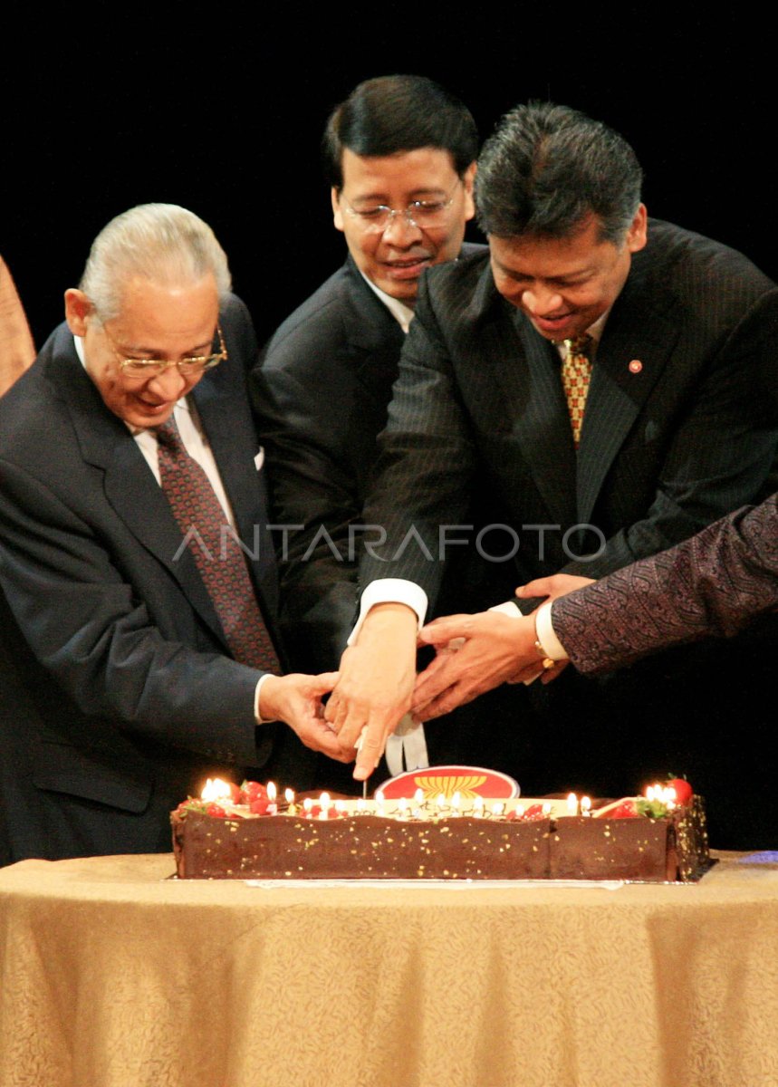 ULANG TAHUN ASEAN | ANTARA Foto