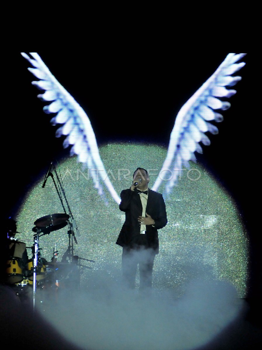 KONSER HATI KAHITNA